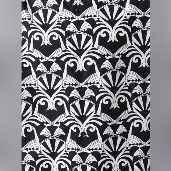 HUGO Geometric Print Short Sleeved Shirt Black - Picture 4 of 5